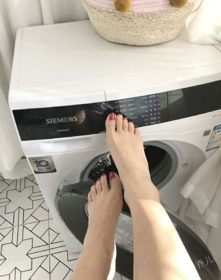 解开老师的裙子猛烈进入图片_BD神马影院在线