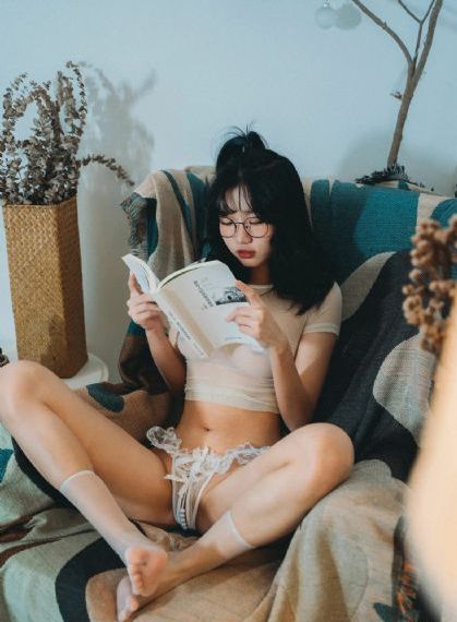 97人妻精品一区二区三区麻豆_1080P手机免费观看完整