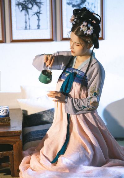 日本h文小说_高清手机在线观看