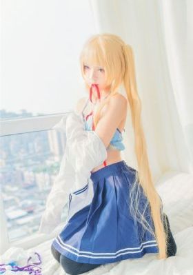 女大学生的秘密兼职工作_4K在线观看